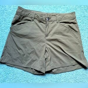 Fatigue Green Patagonia Quandry Shorts Women’s 5” Inseam